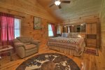 Eagles View - Entry Level King Master Suite 
